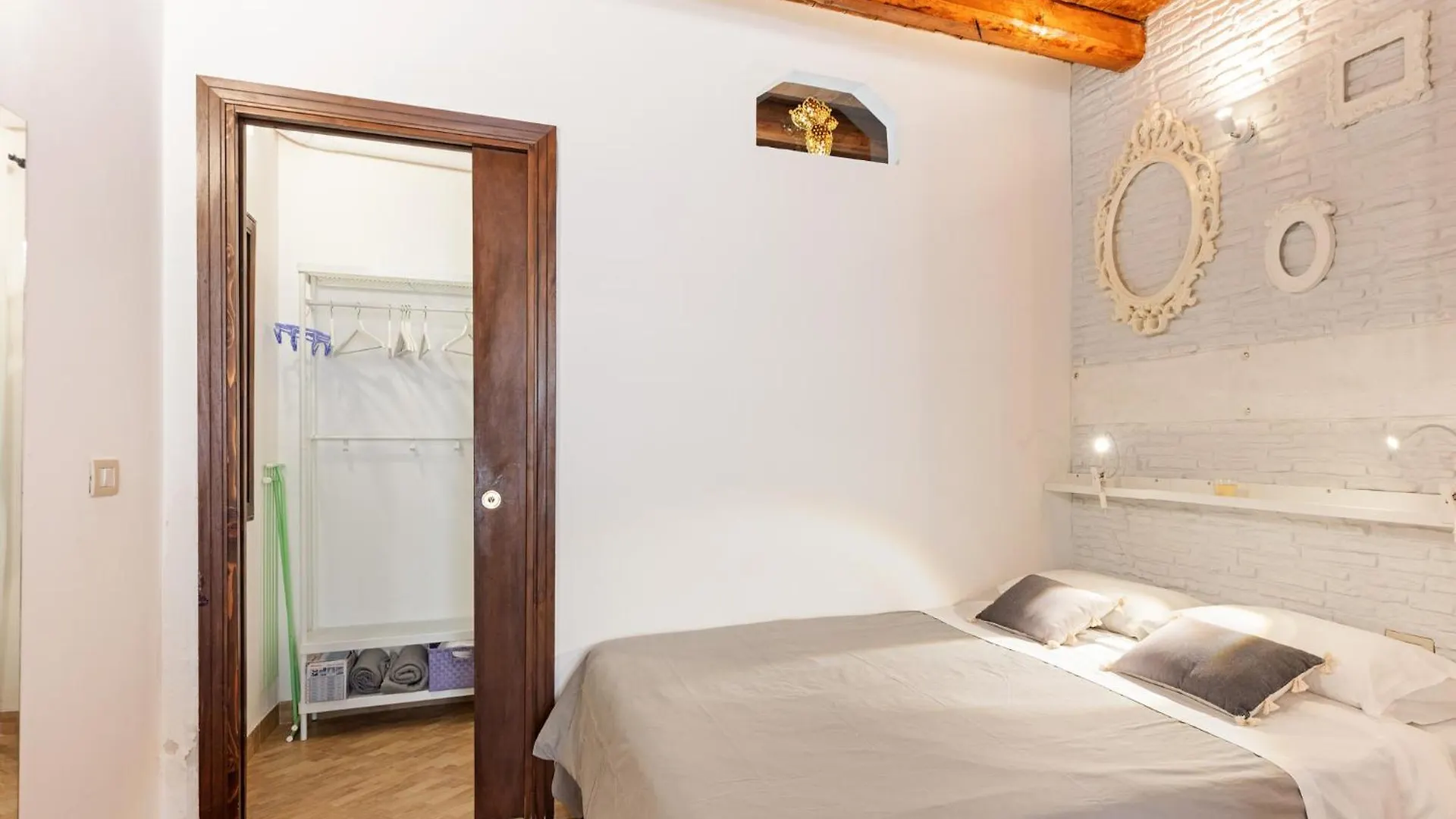 Apartment Palermo Lovely Studio Near The Cathedral